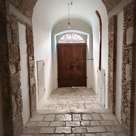 Torre Di Palazzo L'Aquila